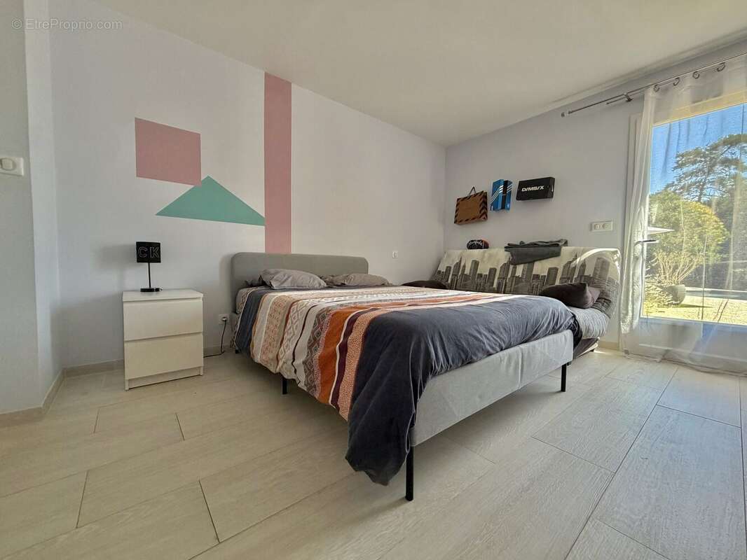 Maison à COULOUNIEIX-CHAMIERS