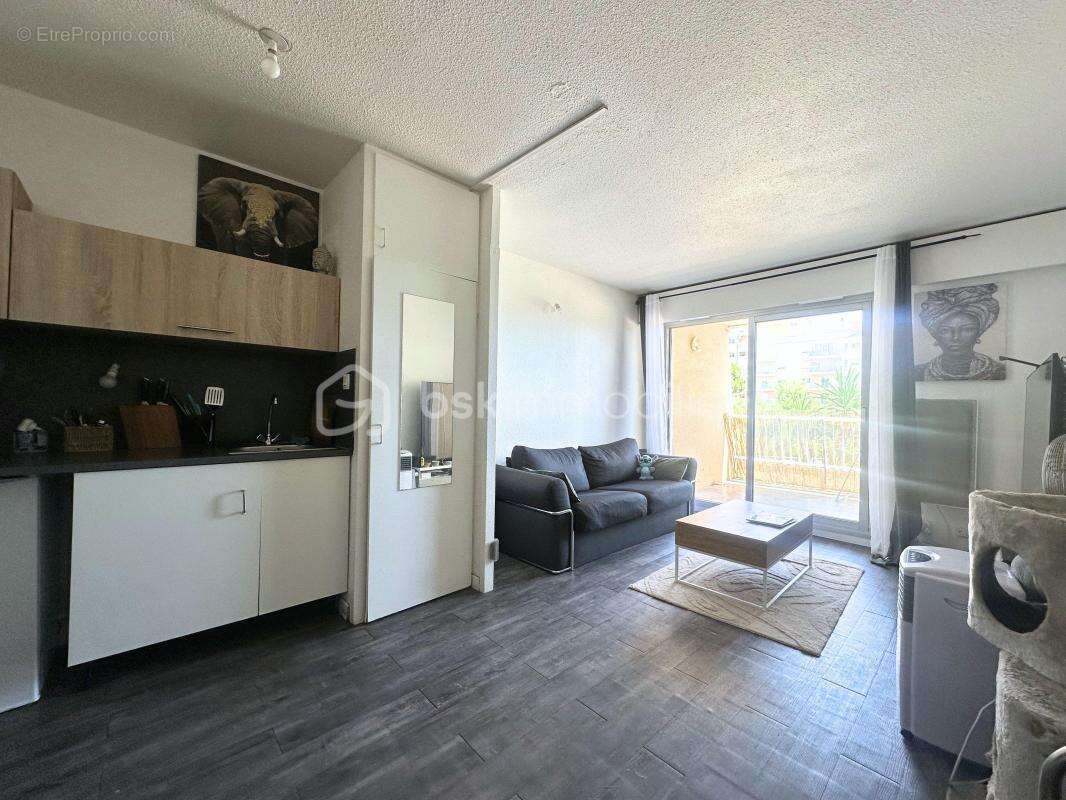 Appartement à HYERES