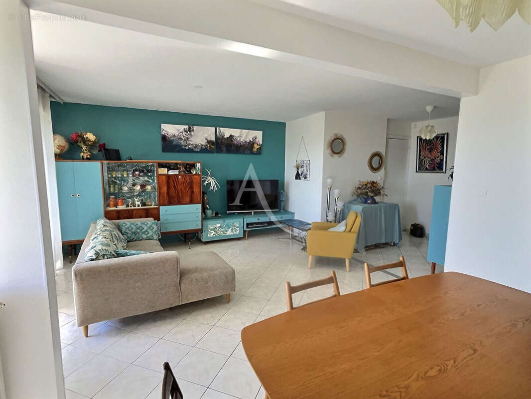 Appartement à MARSEILLE-12E