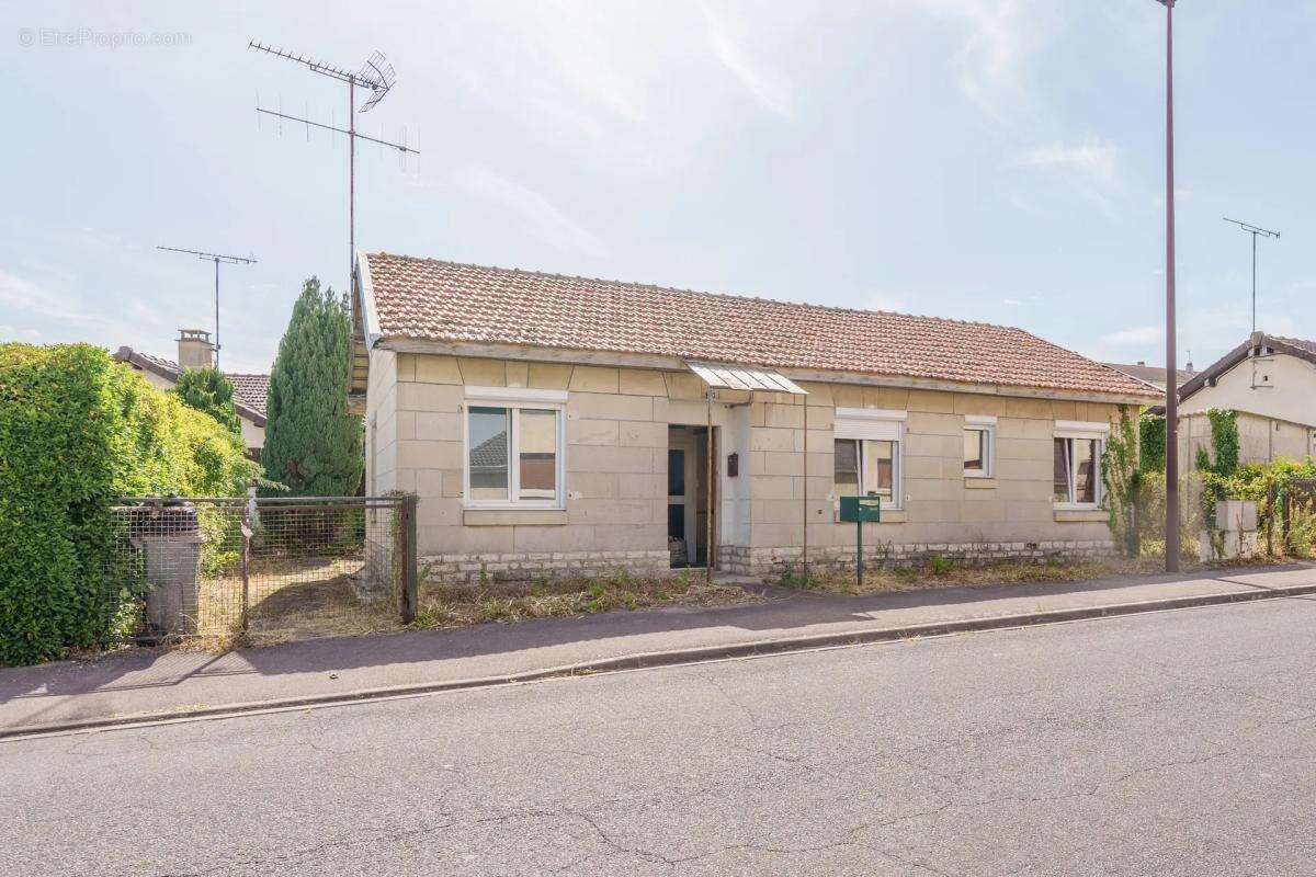 Maison de 4 pièces de 67 m² à Arcis-sur-Aube - photo 2