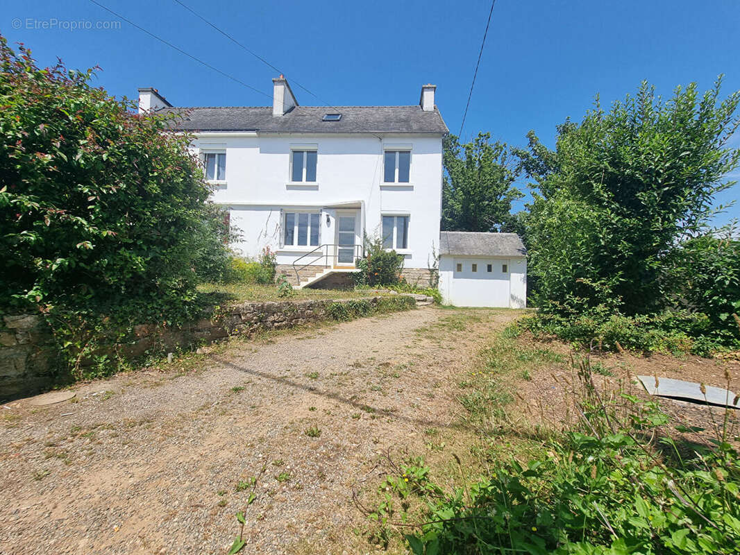 Maison à QUIMPERLE
