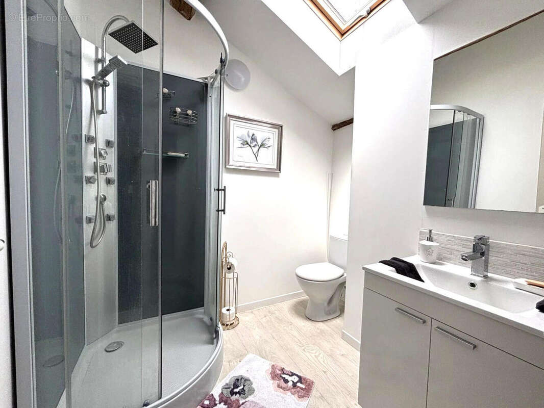 SDB - Maison à AUNAC