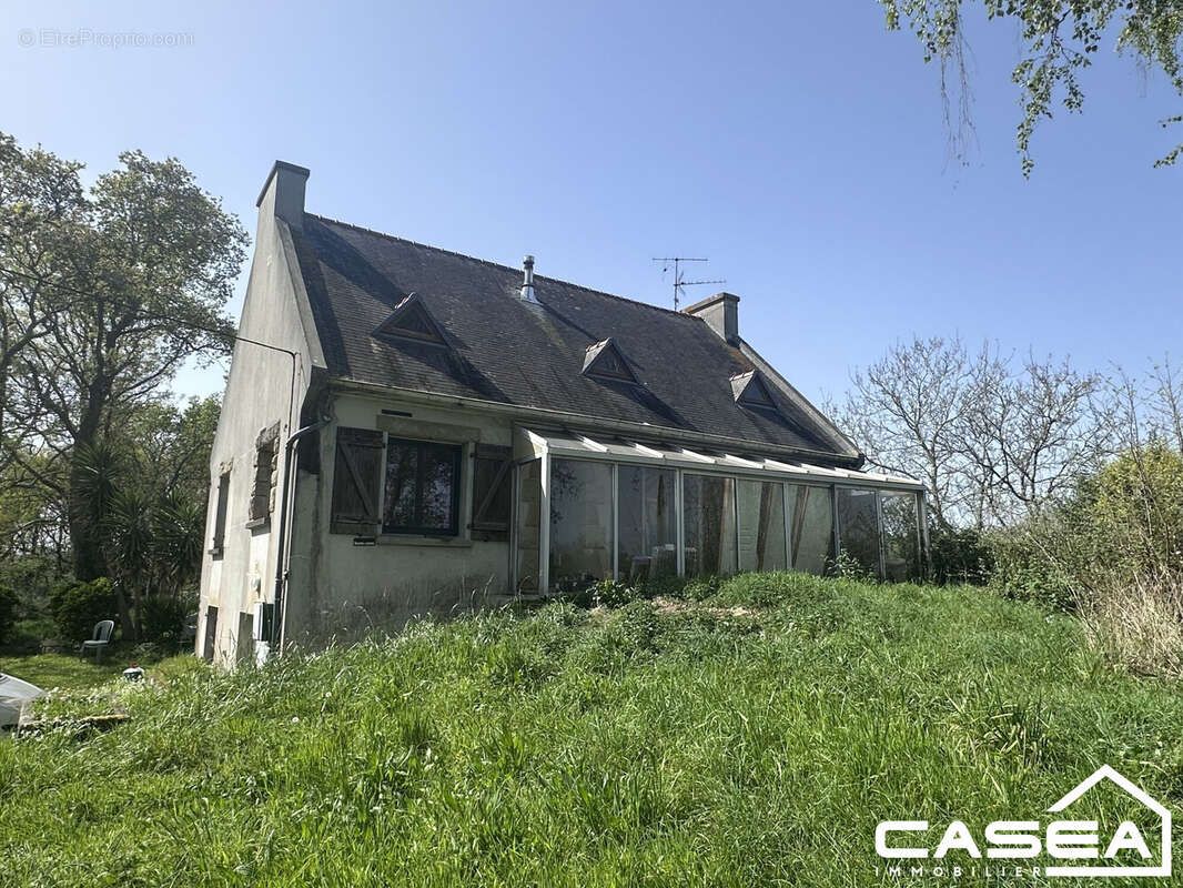 Maison à LOCTUDY