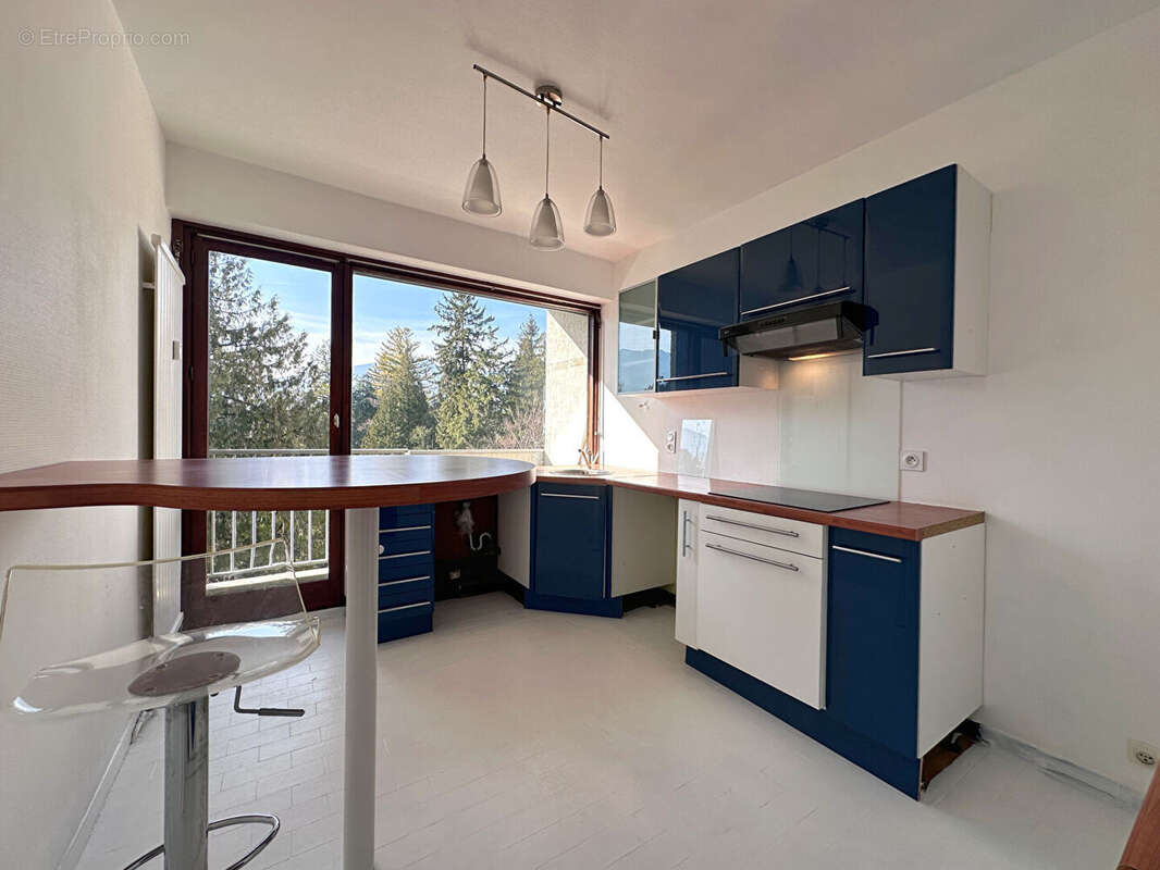 Appartement à JACOB-BELLECOMBETTE