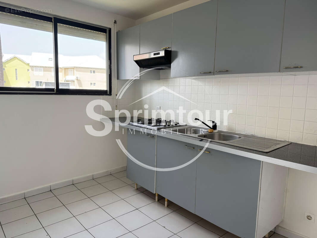 Appartement à BAIE-MAHAULT