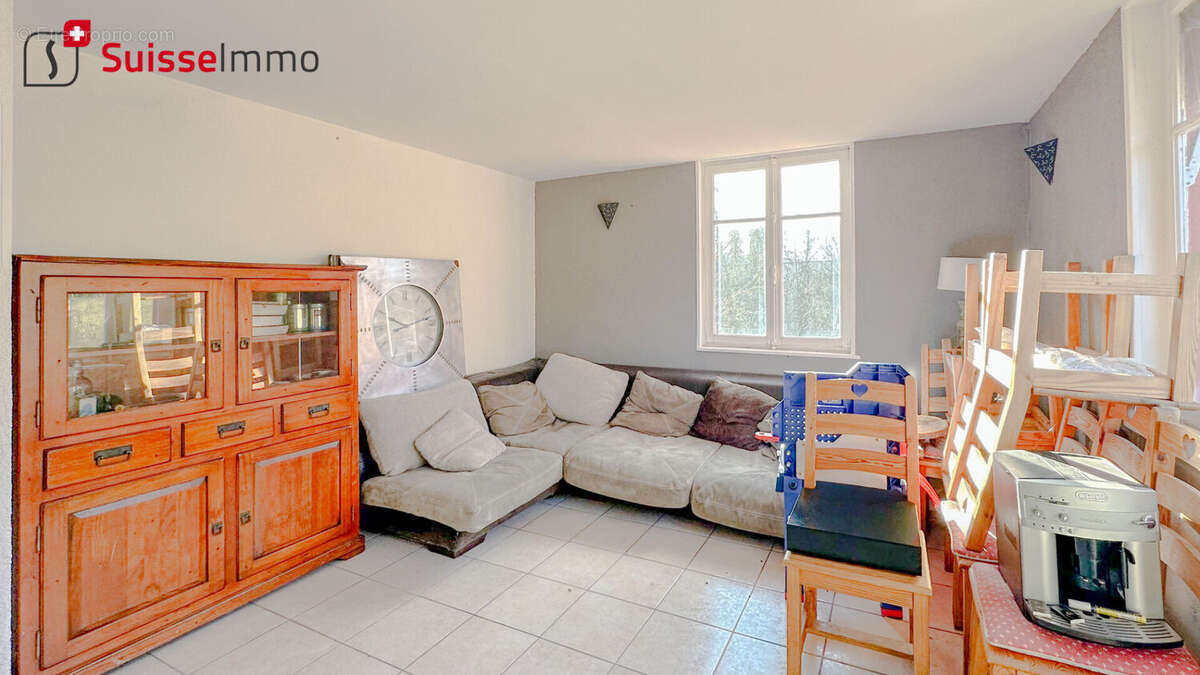 Appartement à LOUGRES