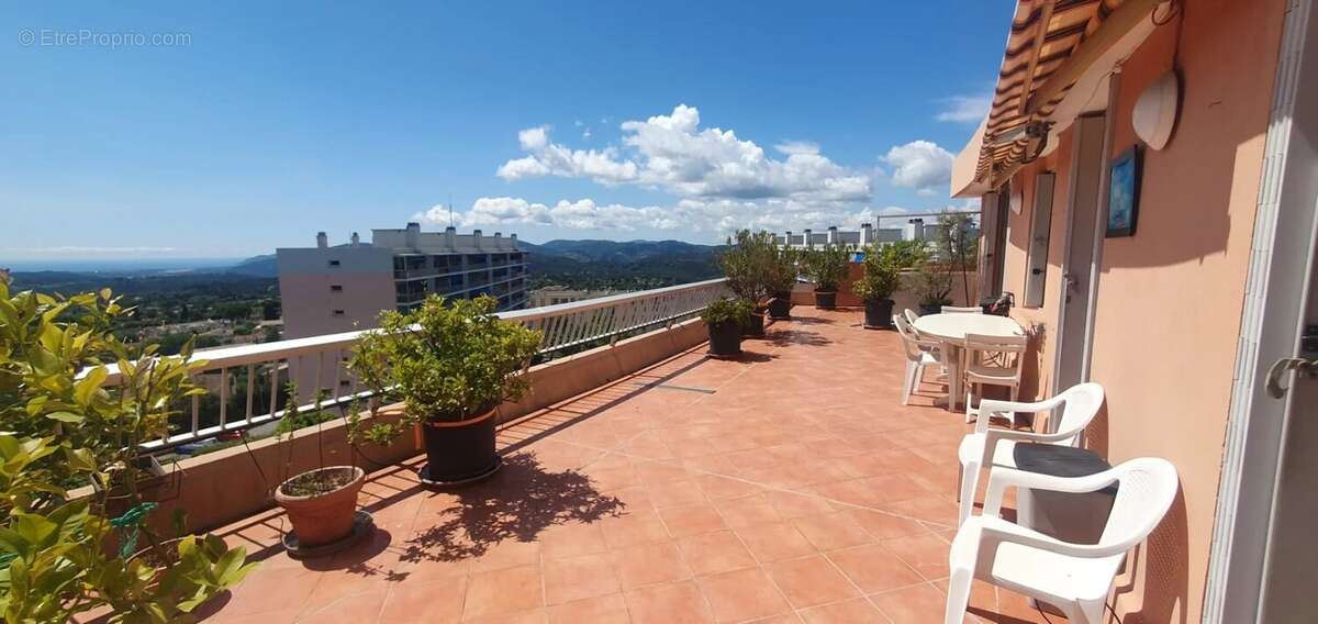 Appartement à GRASSE