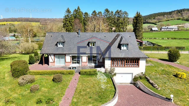 Maison à NEUFCHATEL-EN-BRAY