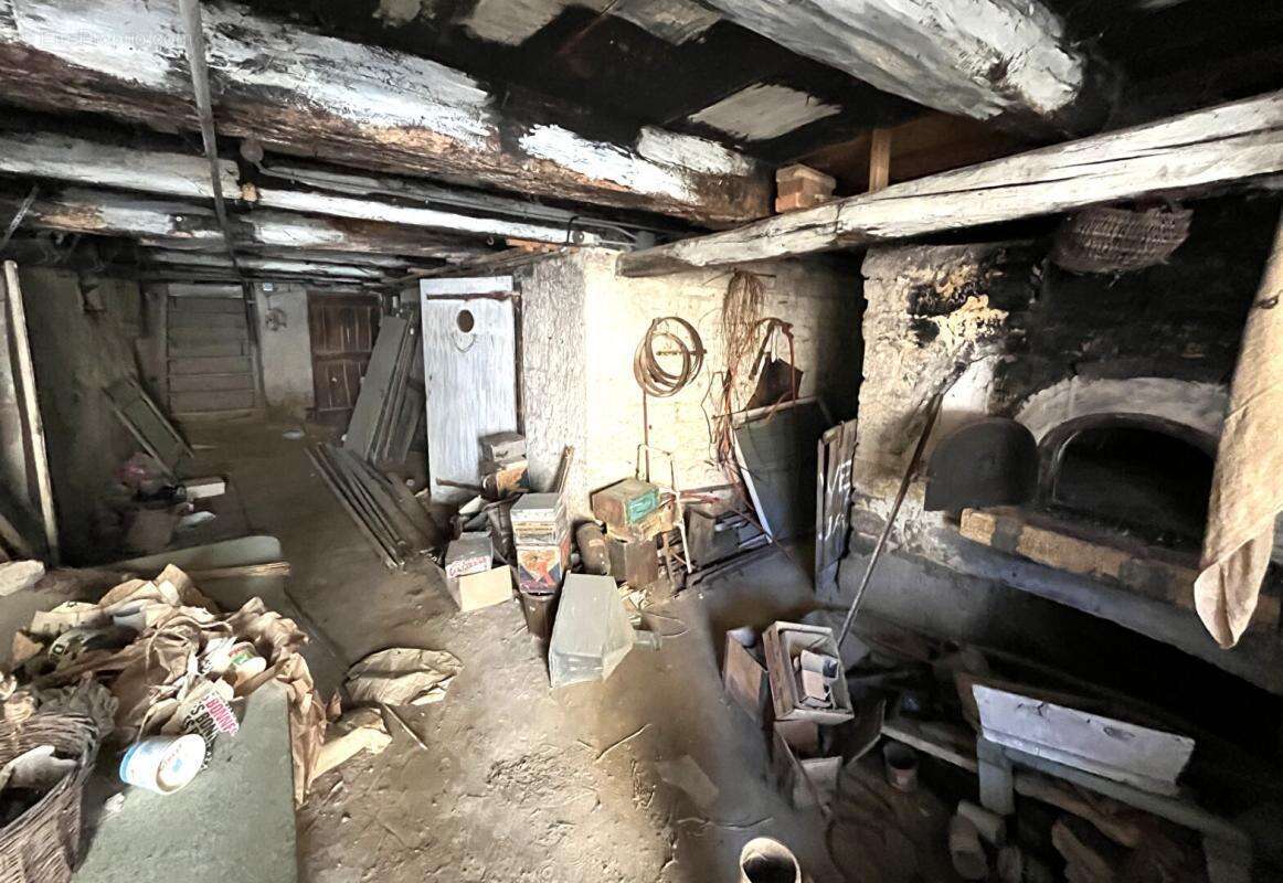 Investisseurs - immeuble de caractère à fort potentiel - monopropriété - photo 4
