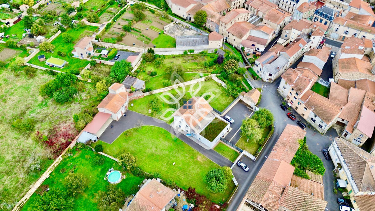 Maison à CLERMONT-FERRAND