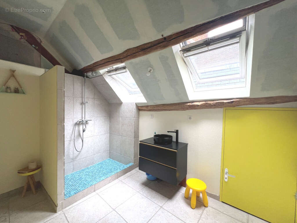 Appartement à SENS