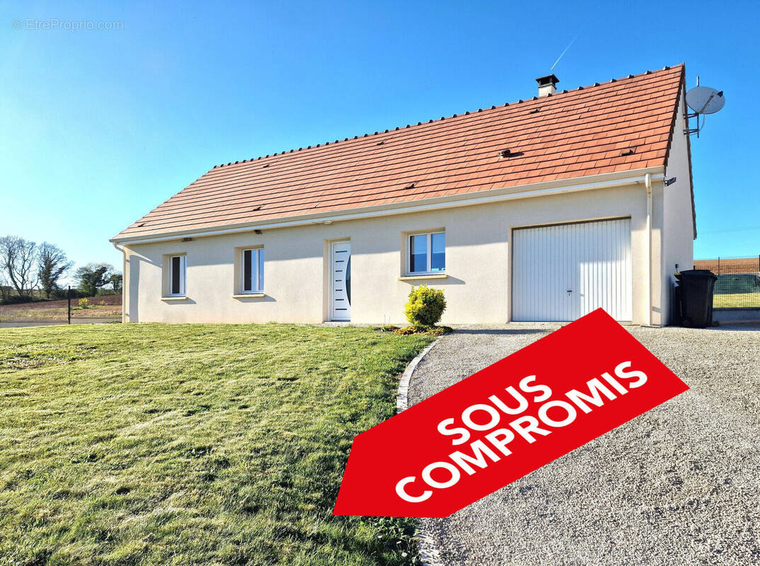 Photo 1 - Maison à ROUSSENT