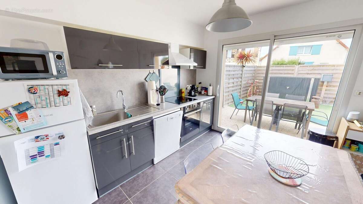 Maison 86 m² à Saint-Aubin-Sur-Mer  - photo 4