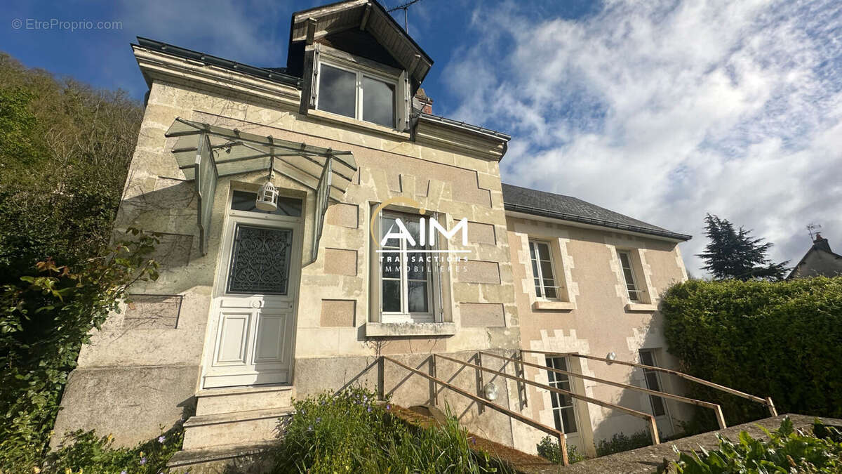 Maison 4 chambres à Nazelles Negron - photo 14