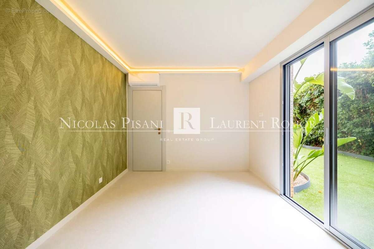 Appartement à VILLEFRANCHE-SUR-MER