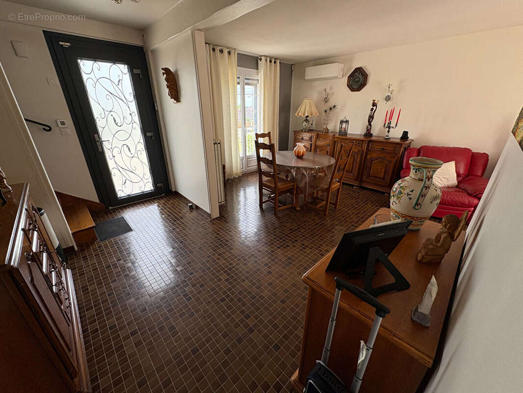 Maison à SAINT-QUENTIN