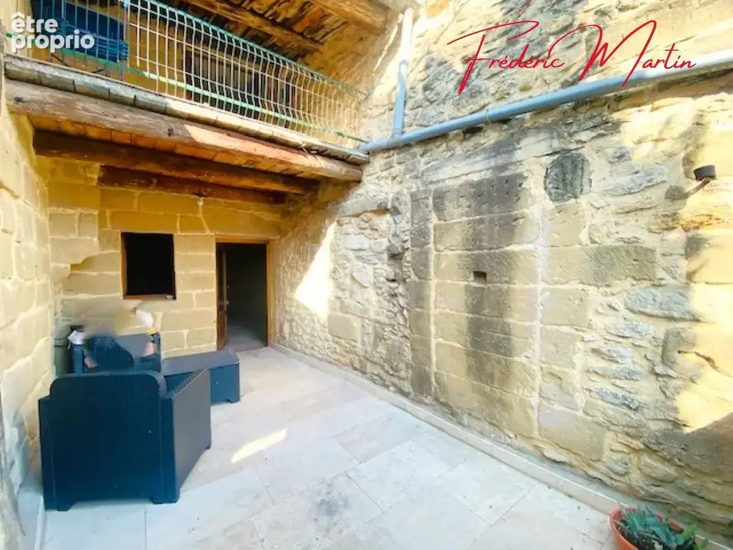 Maison 190 m² à Montaren-Et-Saint-Mediers  - photo 8