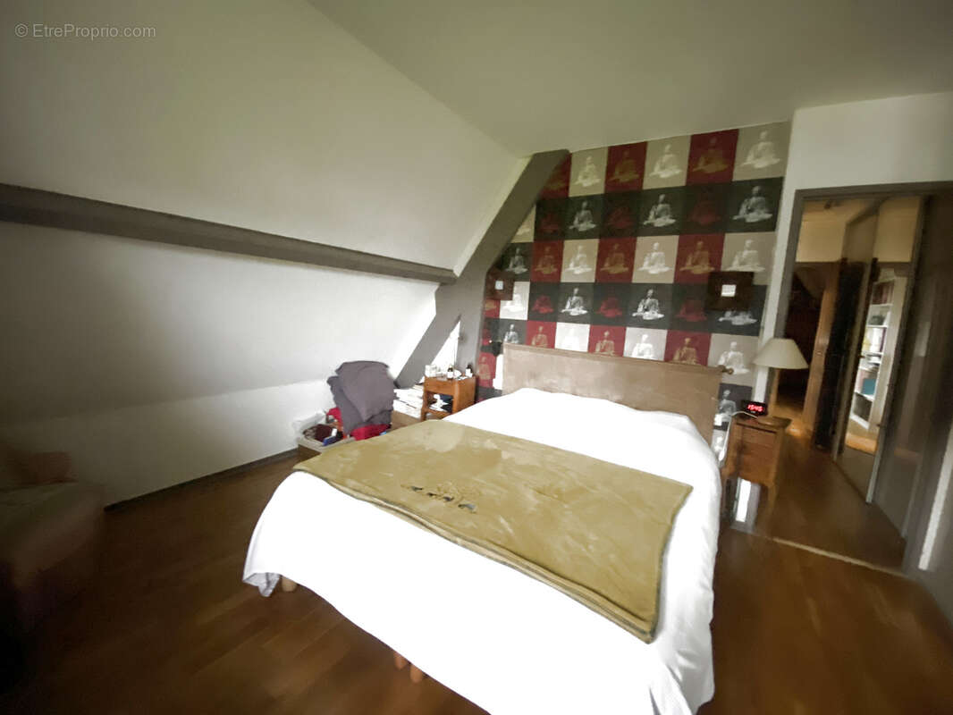 Maison à LE BEC-HELLOUIN