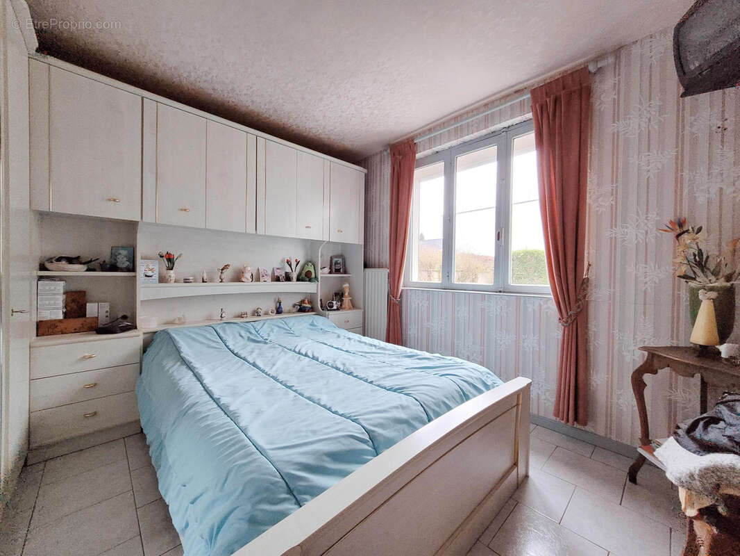 Maison à AVESNELLES