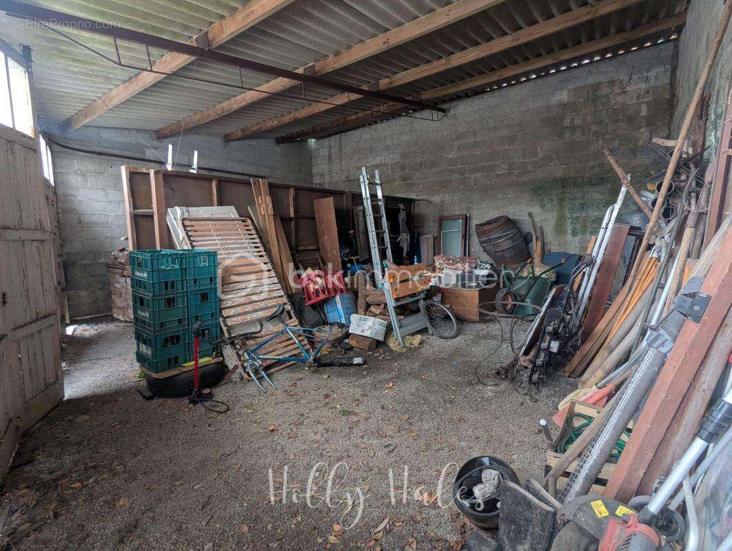 Maison de bourg à rénover - photo 9