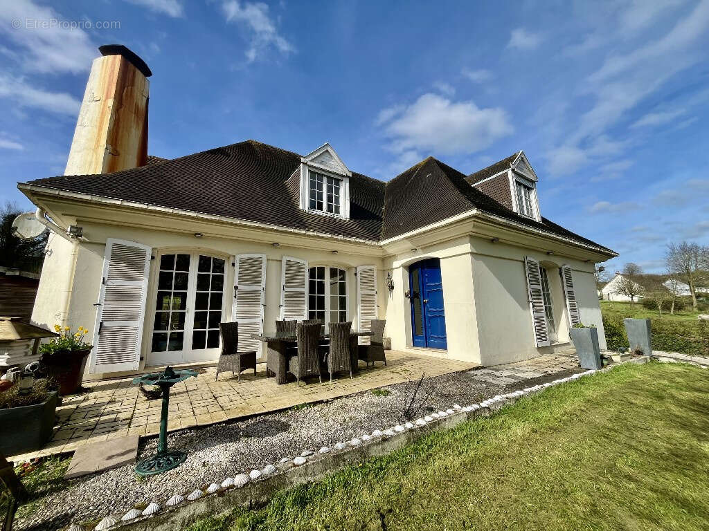 Maison à WAMBERCOURT