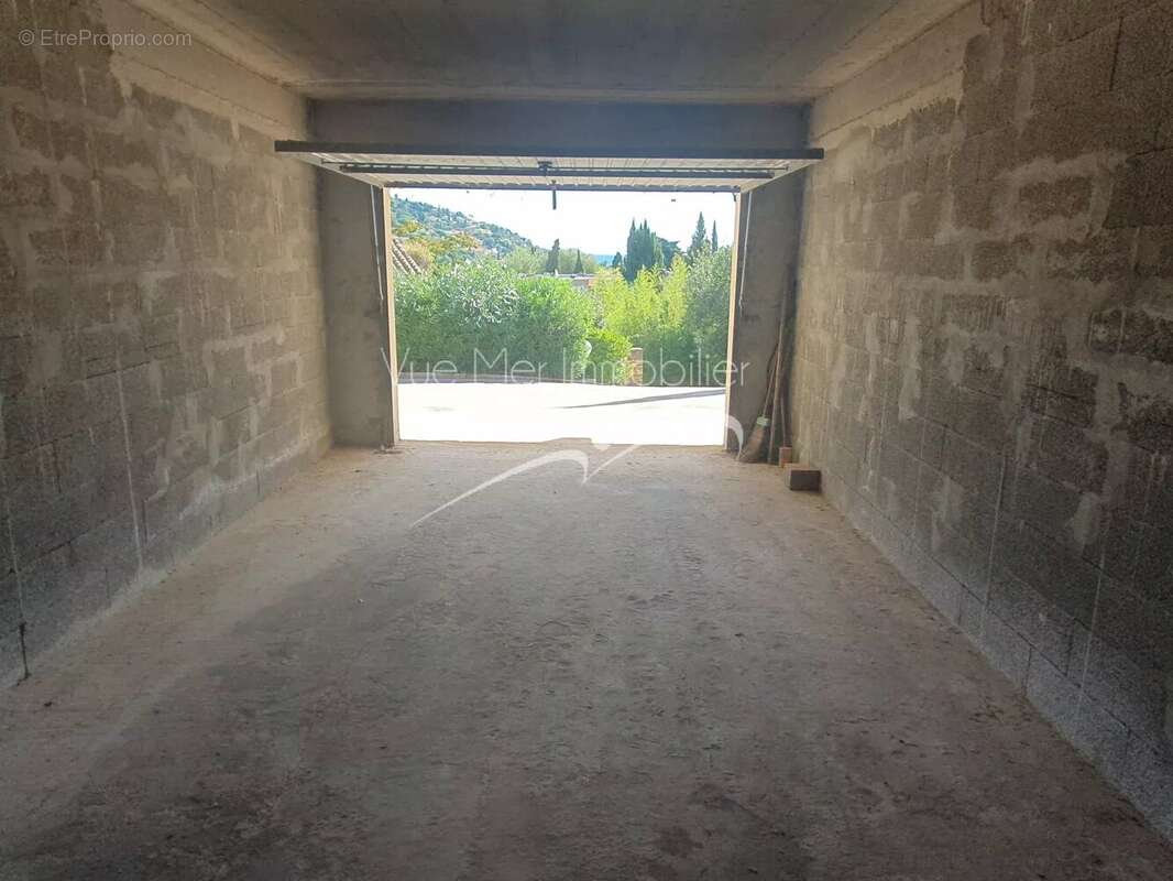 Appartement à LE LAVANDOU