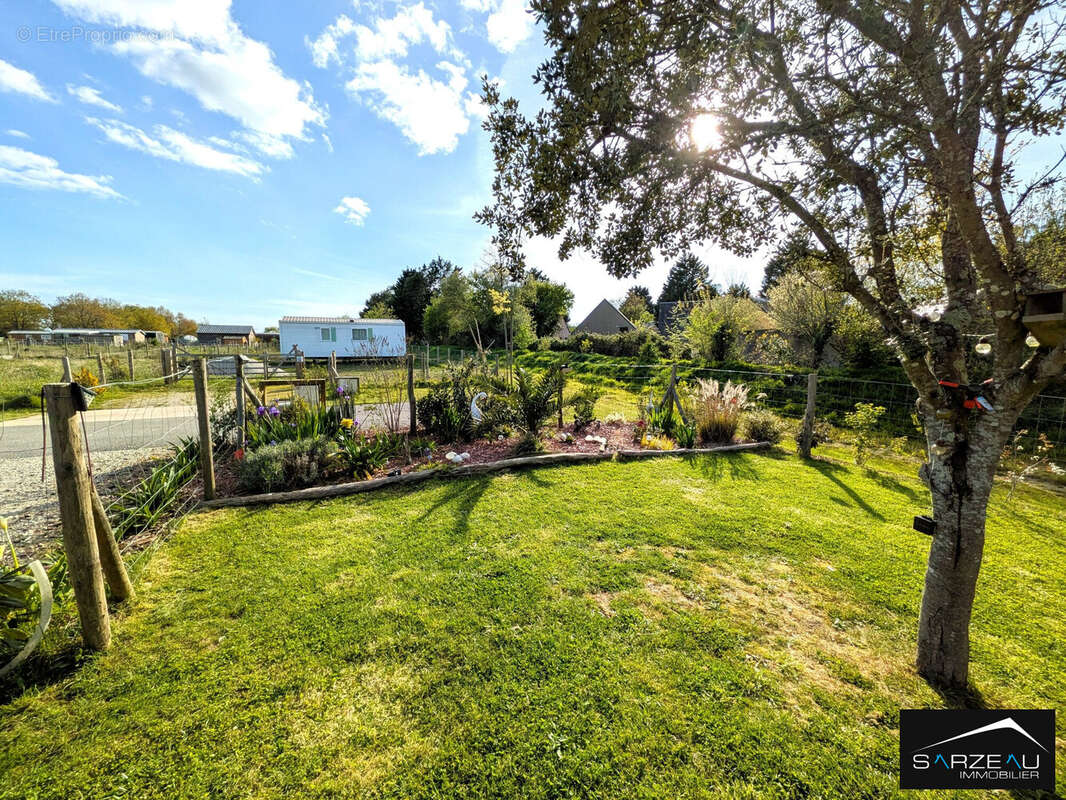 Terrain à SARZEAU