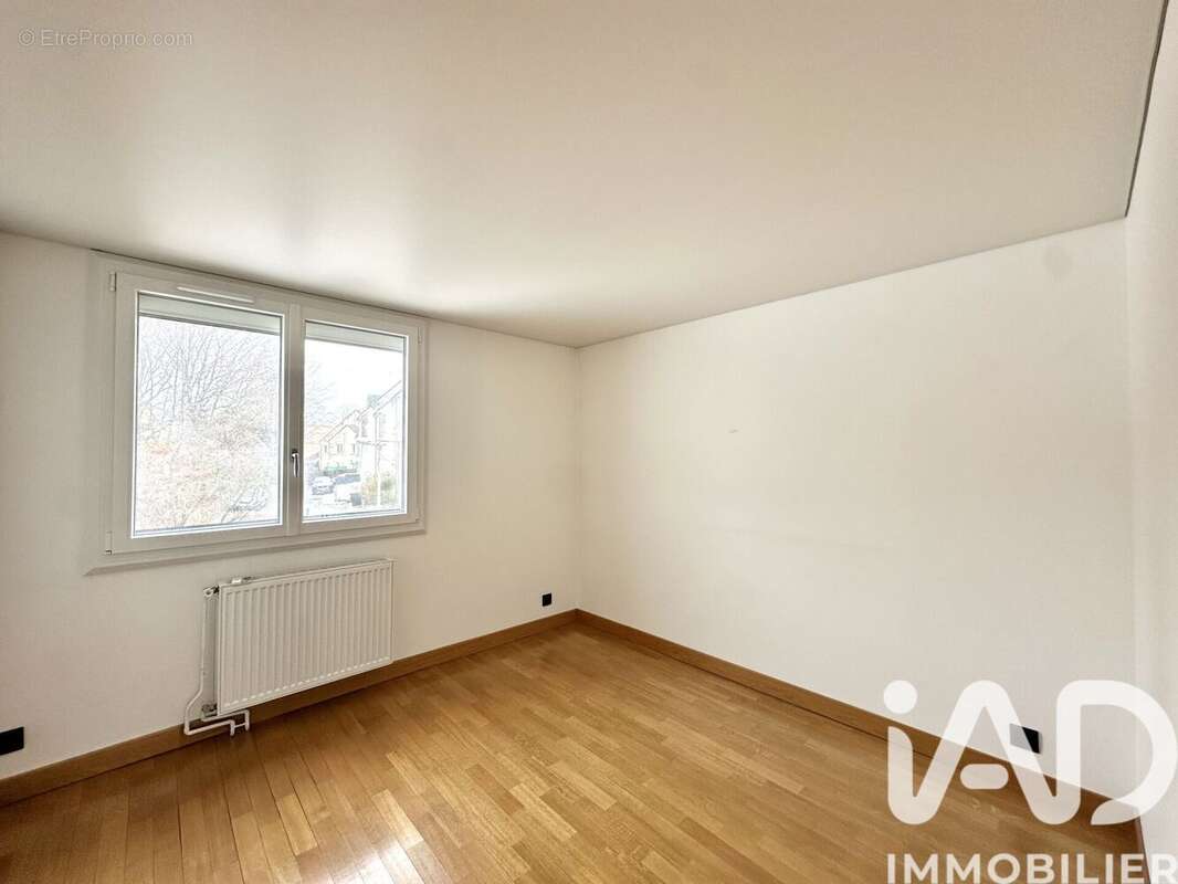 Photo 7 - Maison à SAVIGNY-LE-TEMPLE