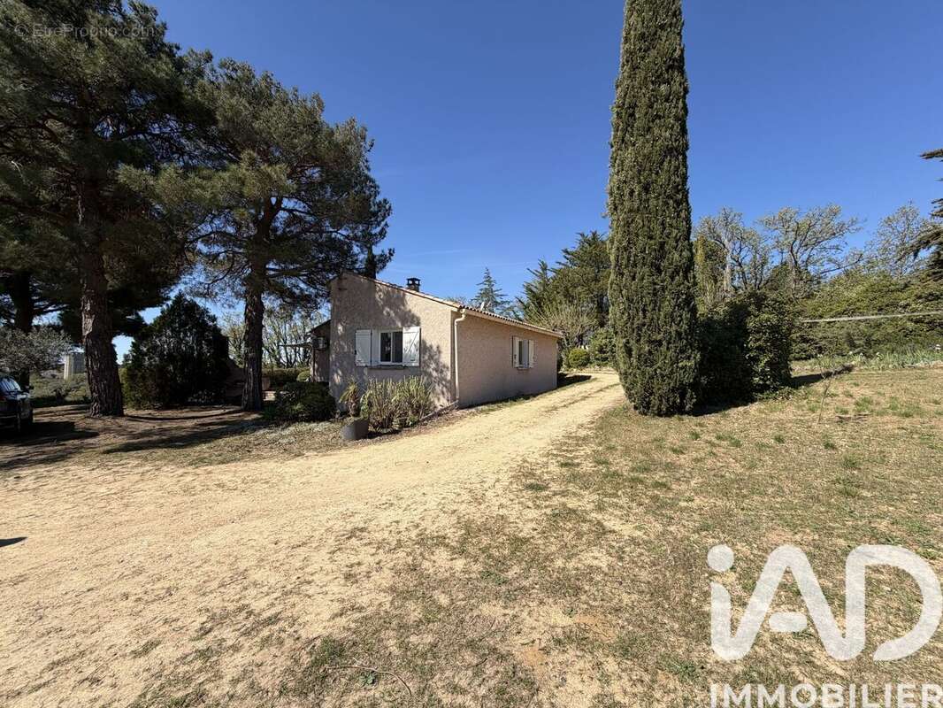 Photo 8 - Maison à PAULHAN