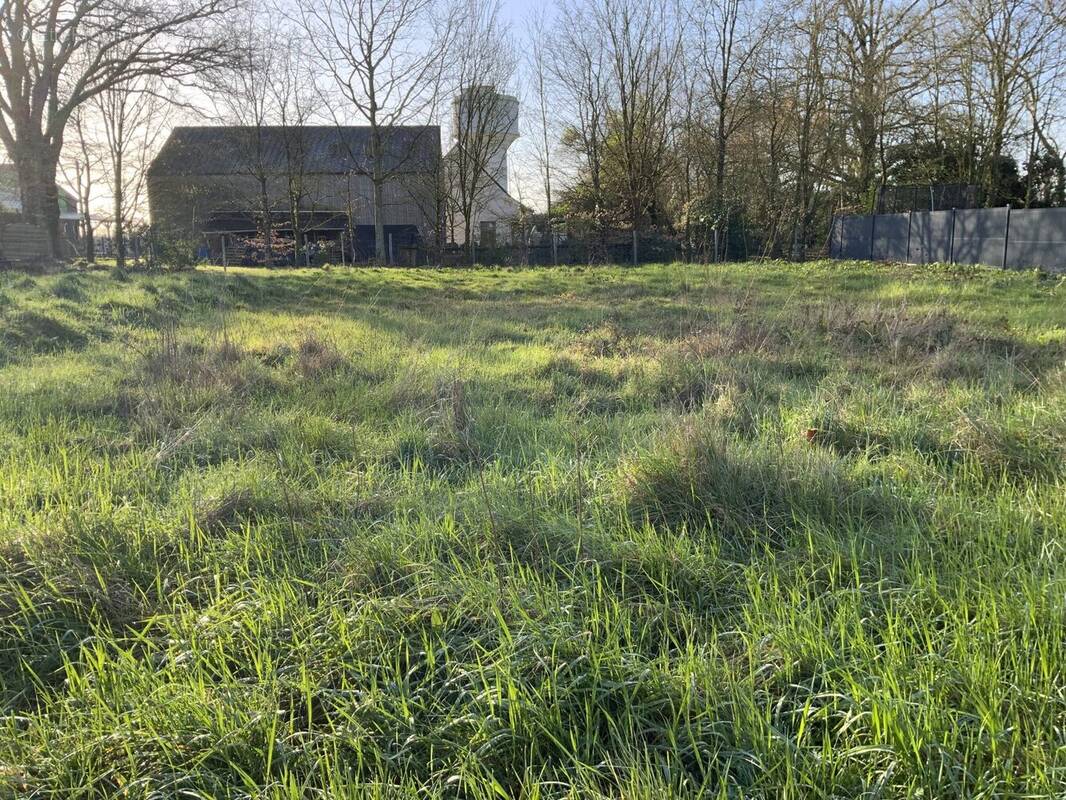 Terrain à GRAND-FOUGERAY