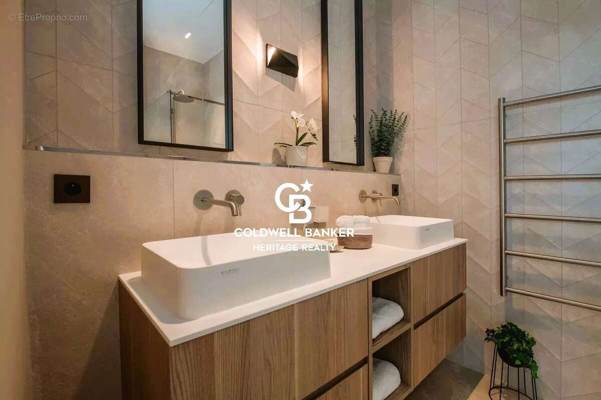 Maison à SAINT-RAPHAEL