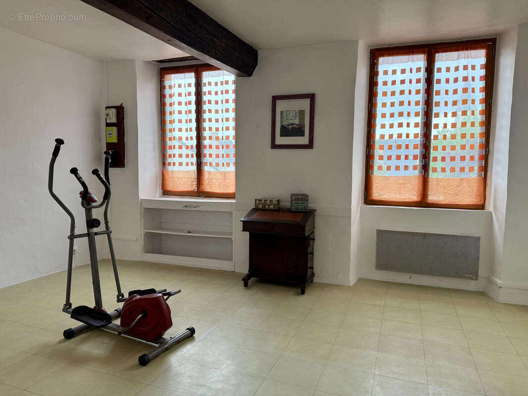 Maison à CHEMIRE-SUR-SARTHE