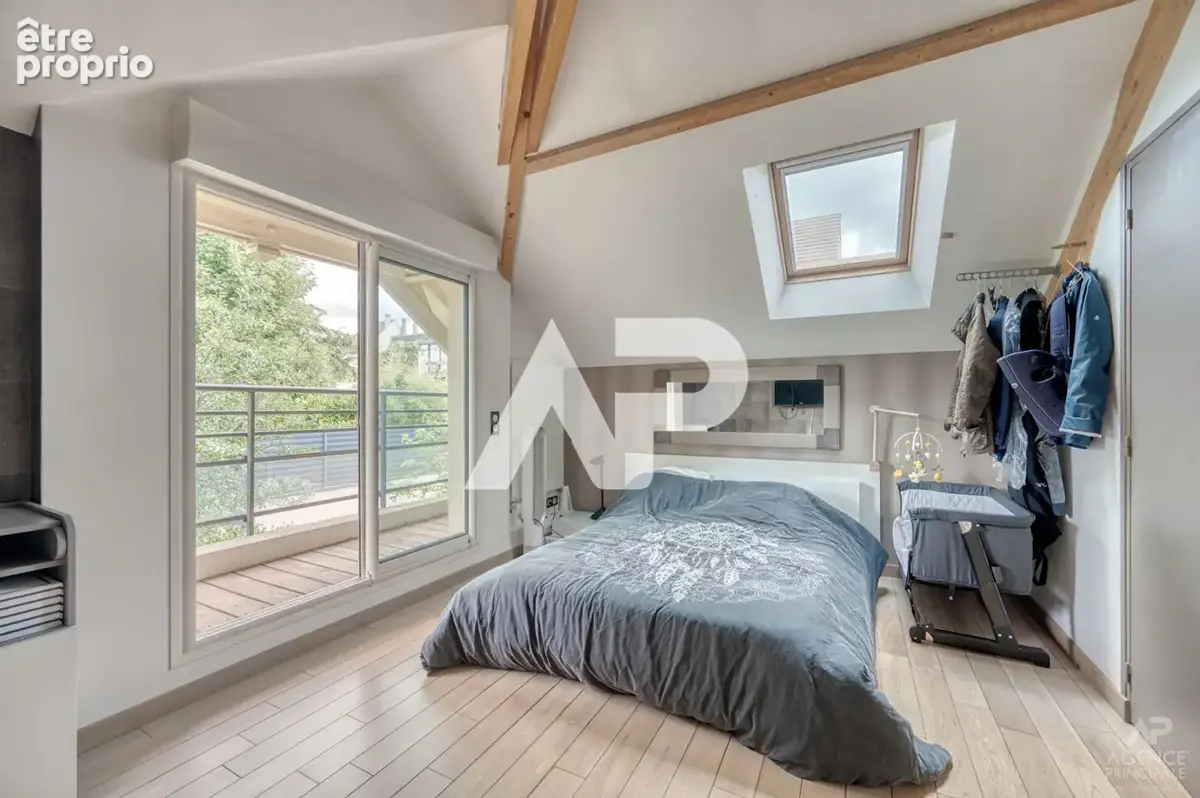 Maison Rueil Malmaison 7 pièce(s) 208.93m2 - photo 9