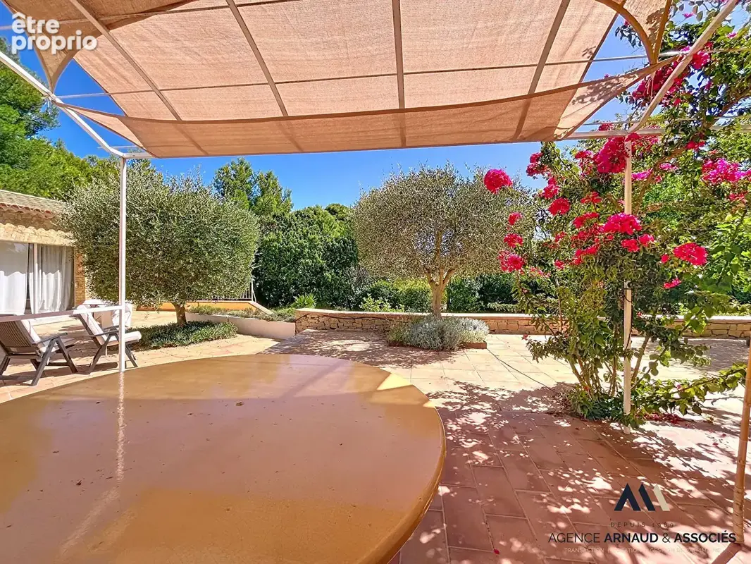 Magnifique maison (5 chambres) de plain-pied avec piscine - photo 5