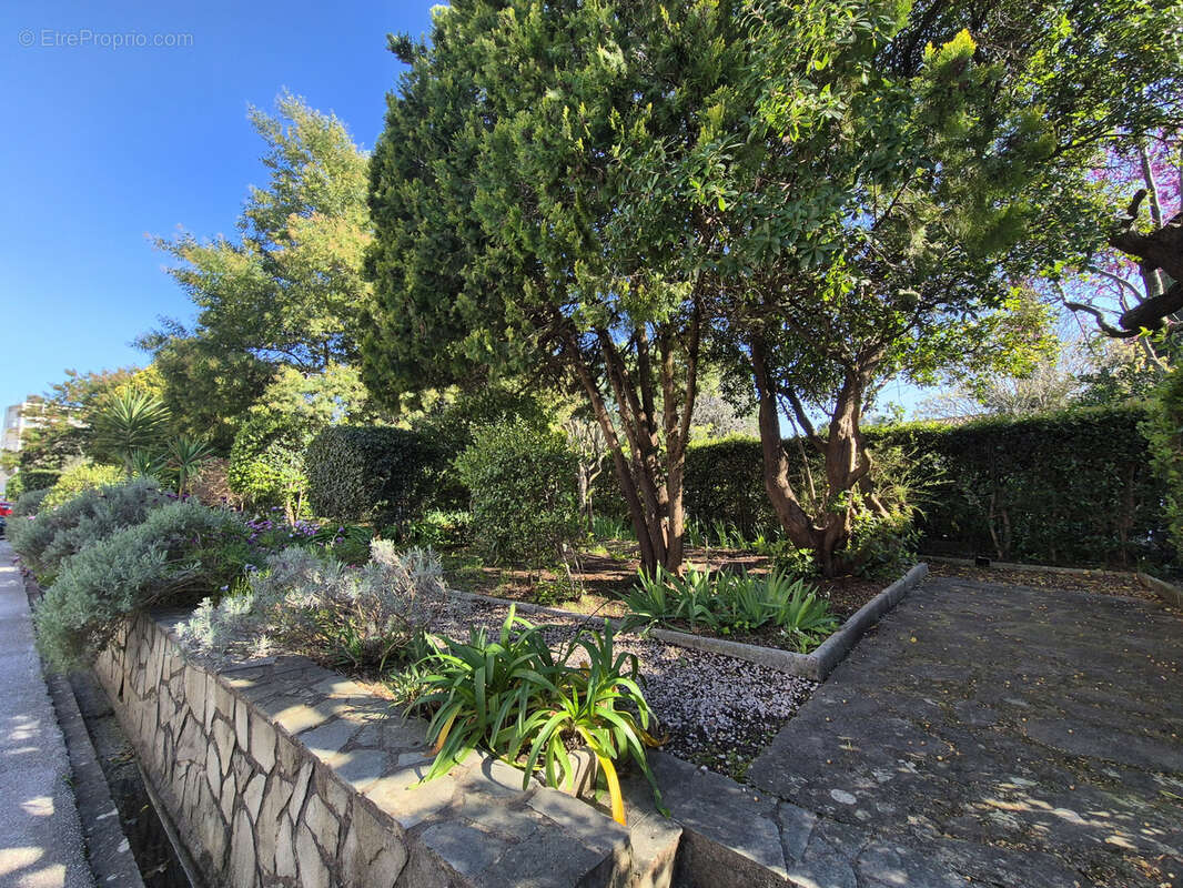 Appartement à HYERES