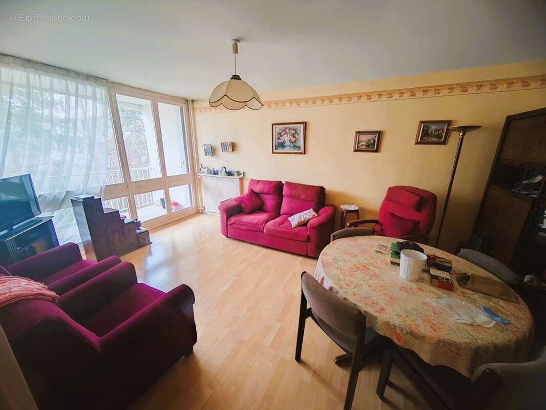 Appartement à CHELLES