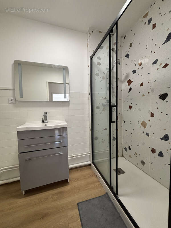 À VENDRE   Studio entièrement rénové   Quimper, quartier Prat Maria - photo 5