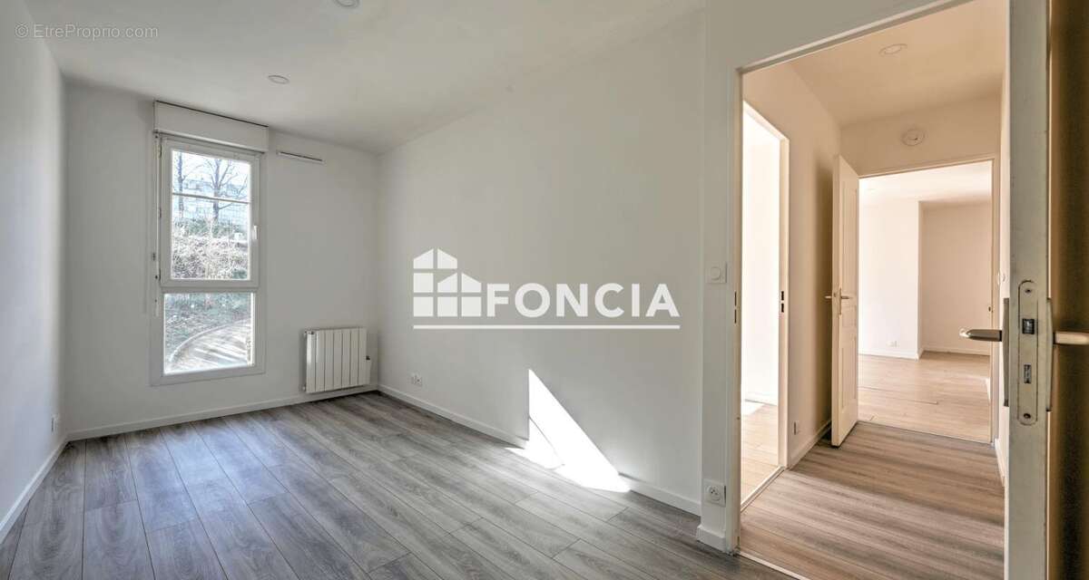 Appartement à SAINT-CYR-L&#039;ECOLE