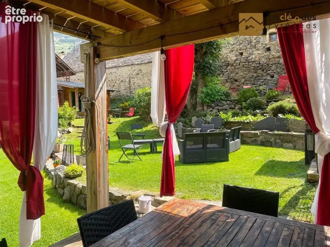 Maison 10 pièces 350 m² à vendre à Saint-Lary-Soulan (65170) - photo 2