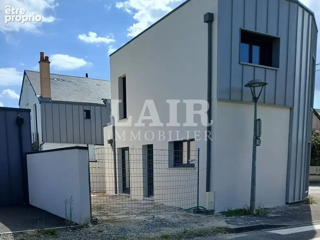 72- À vendre proximité centre-ville Coulaines ensemble immobilier à usage de bureaux ou d'habitation d'environ 116 m² réf-11679 - photo 5