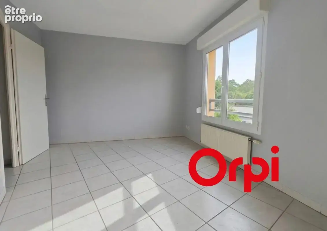 Appartement T3 - lumineux - terrasse et parking sécurisé – Moulin-à-Vent - Vénissieux - photo 7