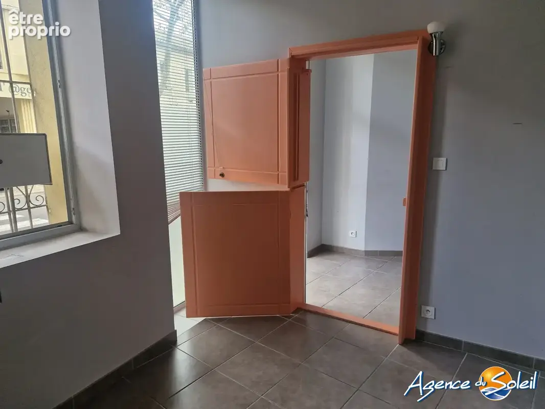 Commerce 56 m² à Lezignan-Corbieres  - photo 4