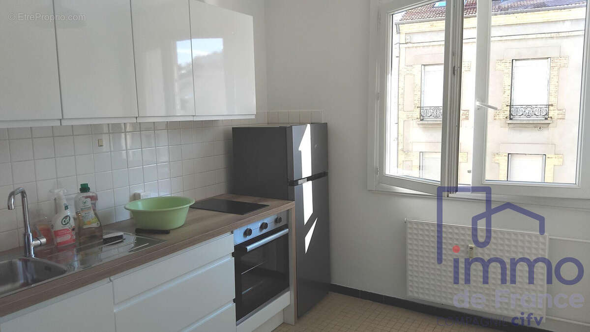 Appartement à SAINT-ETIENNE