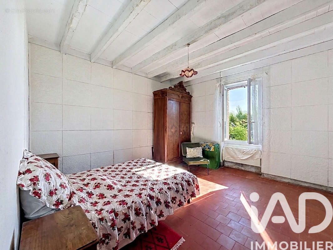Maison 66 m² à Saint-Sulpice  - photo 9