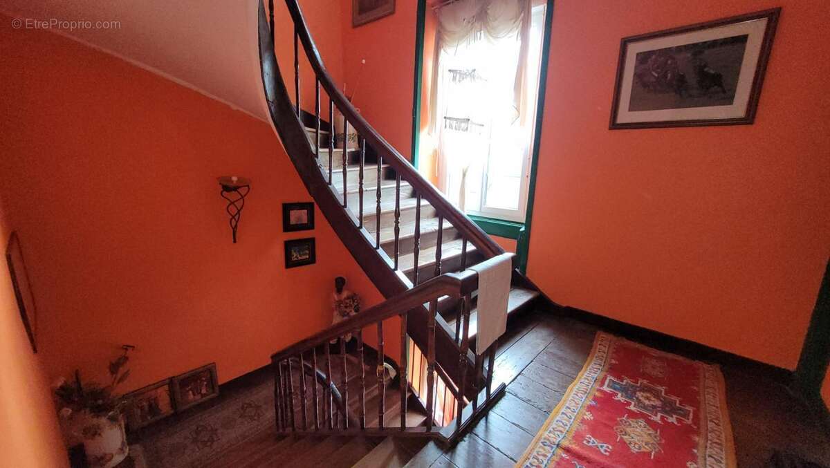 Ancien Presbytère de Charme de 1880 - photo 11
