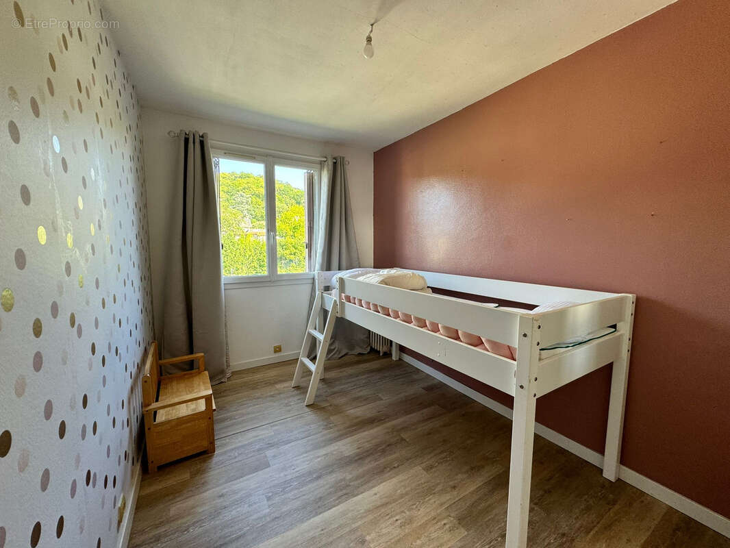 Appartement à LA FERTE-ALAIS