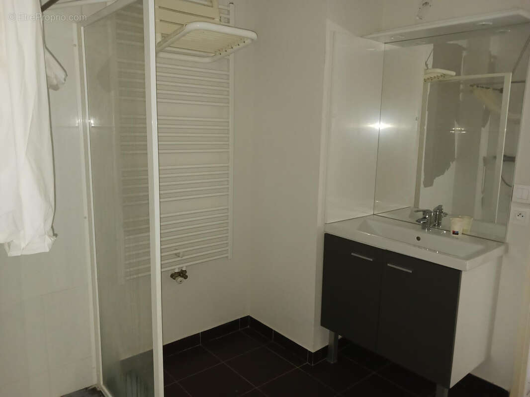 Appartement à FLEURY-LES-AUBRAIS