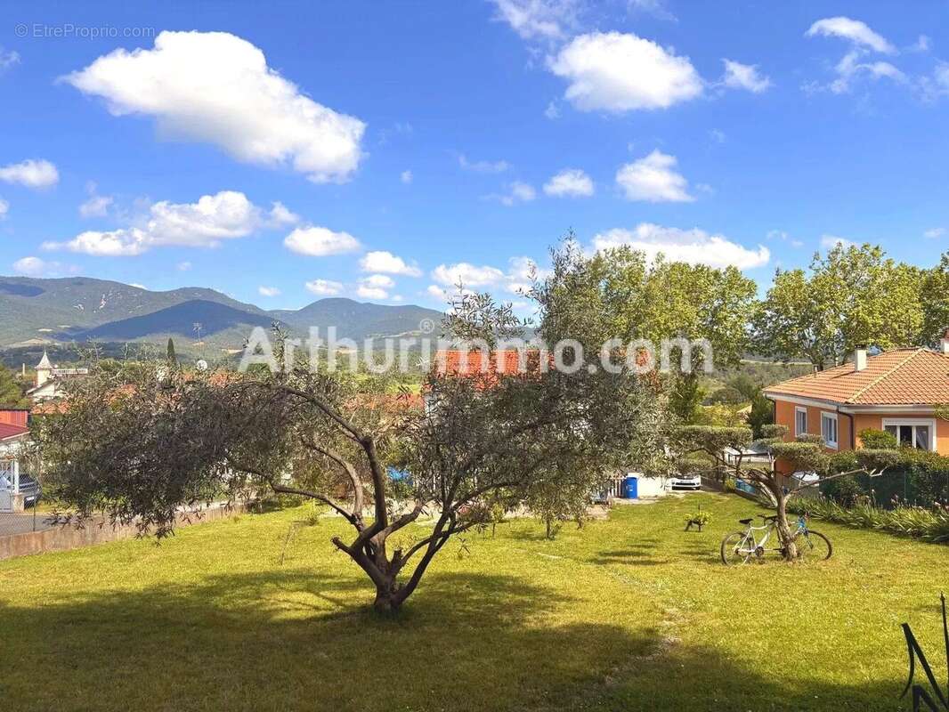 Maison à SAINT-CHINIAN