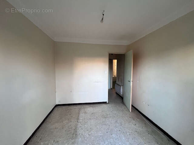 Appartement à PEYROLLES-EN-PROVENCE