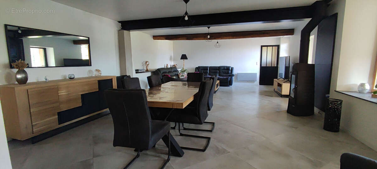 Maison à SAINT-VALERIEN